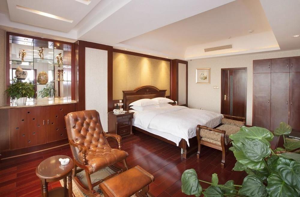 Chengdu Taicheng Hotel Экстерьер фото