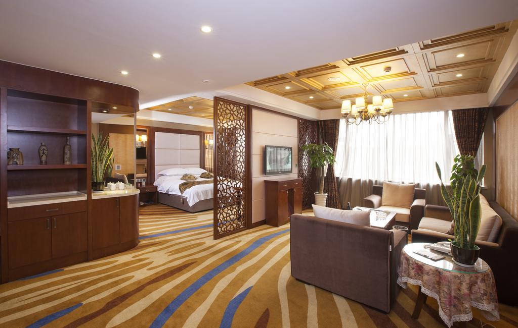 Chengdu Taicheng Hotel Экстерьер фото